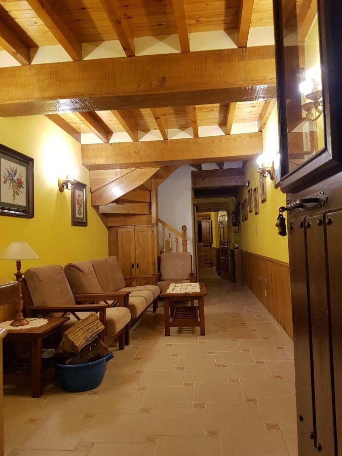 Casa Rural El Torrejon Аренас-де-Кабралес Экстерьер фото